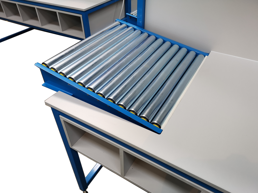 Intergrated roller table Packing Tables by Spaceguard